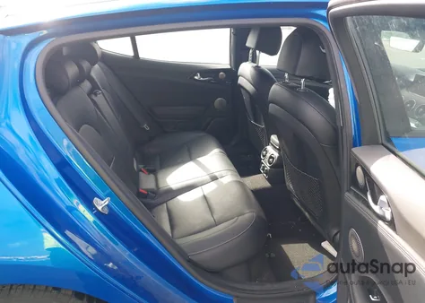 2023 Kia Stinger Gt-Line z USA, uszkodzony, nr VIN KNAE35LD0P6122953